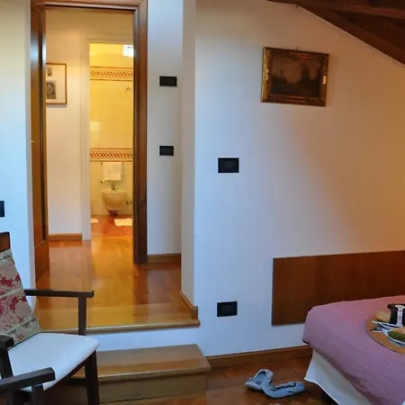 Feriehus Sestiere Di San Polo Sleeps 4 Wifi