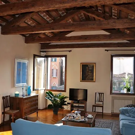 Sestiere Di San Polo Sleeps 4 Wifi Feriehus *